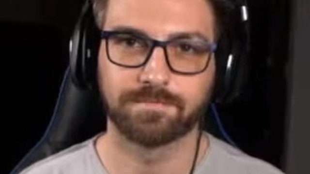 新版 App 上线：比分推送延迟降至 0.8 秒